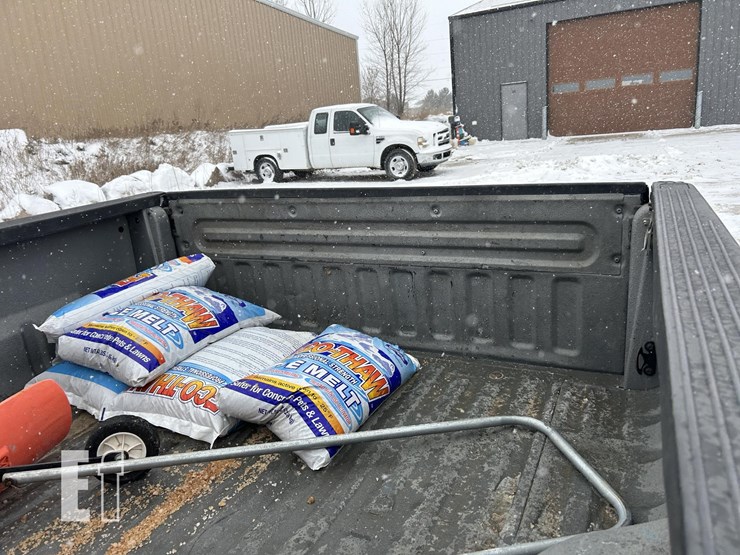 2003-ford-f350-xlt-image-25