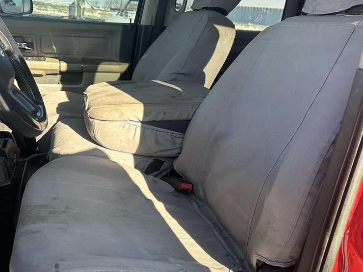 2012-ram-2500-big-horn-image-22