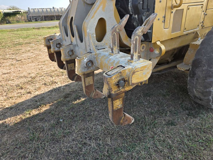 caterpillar-140m3-image-22