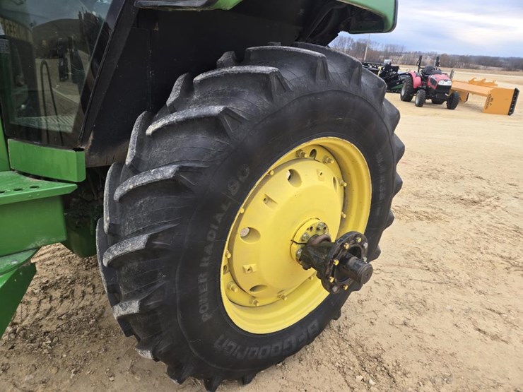 john-deere-4455-image-5