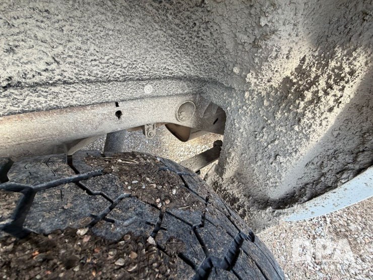 2017-chevrolet-1500-image-29