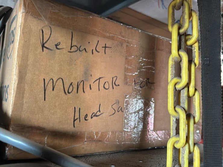 #176-•-contents-of-shelf-6*-image-3