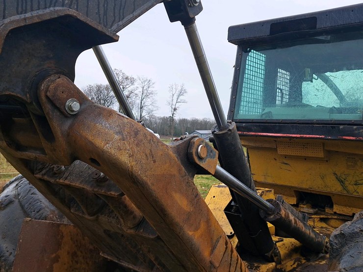 caterpillar-525b-image-32