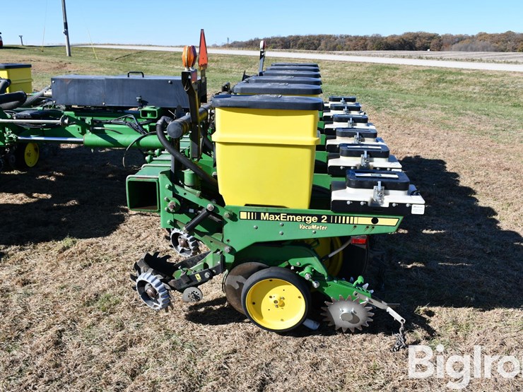 john-deere-7200-image-20