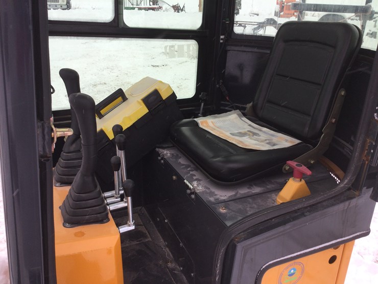 #4549-•-unused-rely-15-mini-excavator-image-4