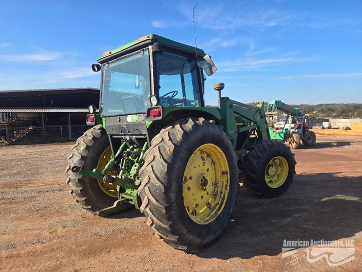 john-deere-3155-image-5