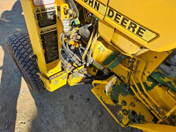 john-deere-650-image-41