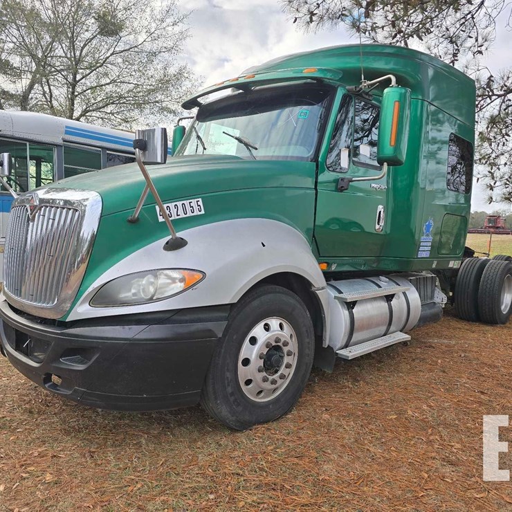 2013 INTERNATIONAL PROSTAR