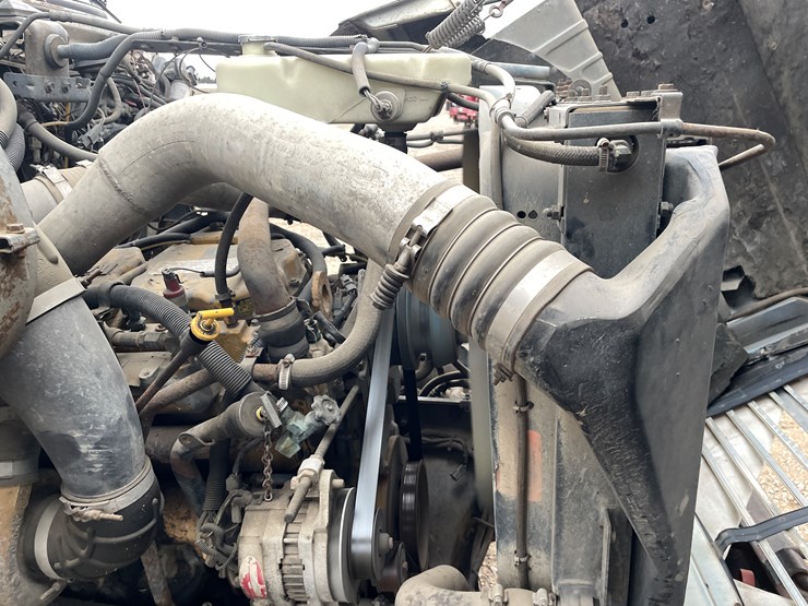 ford-lt9000-image-49