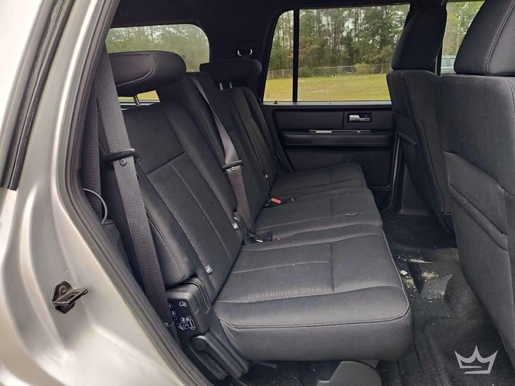 2017-ford-expedition-image-34