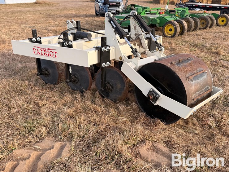 patriot-pivot-track-closer-image-8