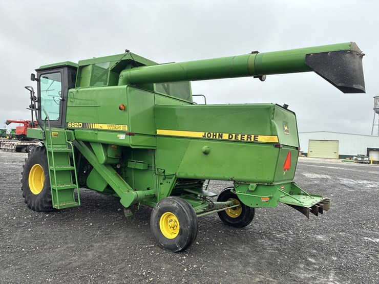 john-deere-6620-titan-ii-image-4