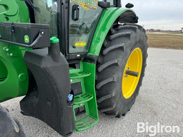 john-deere-6155m-image-11