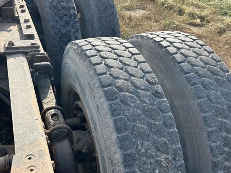 white/gmc-wg64t-image-38