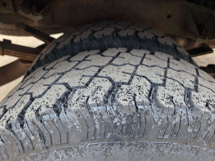 2005-dodge-ram-3500-image-54