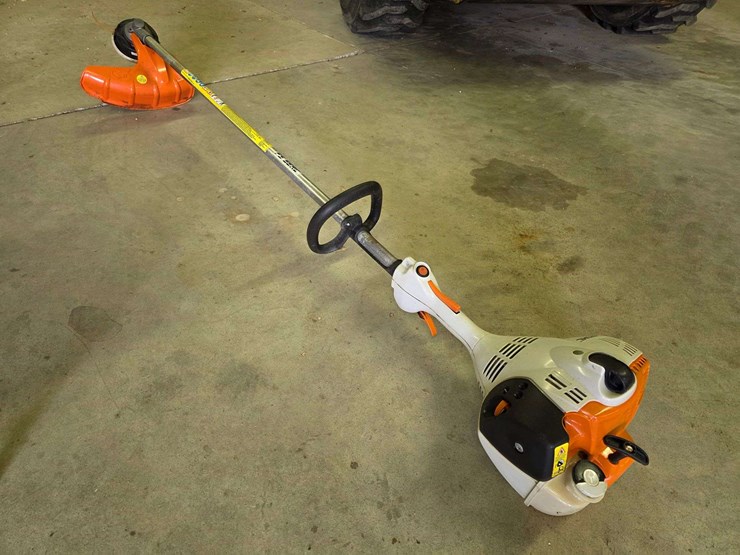 stihl-fs56rc-weed-eater-image-2