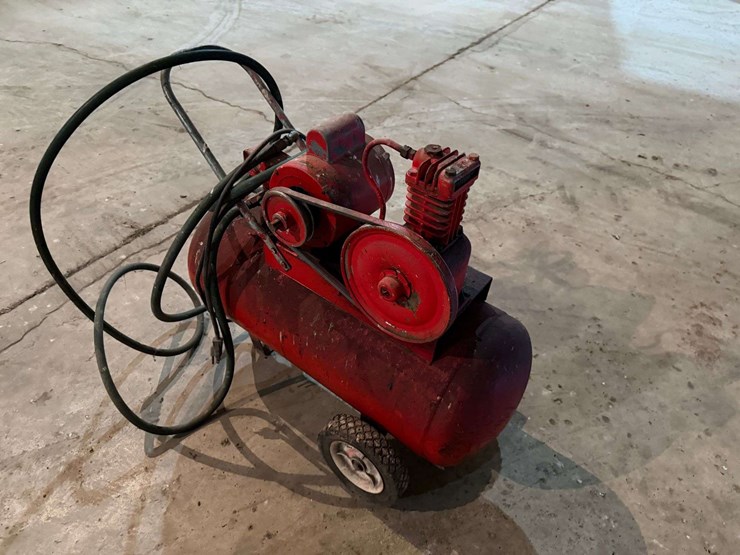 110v-air-compressor,-in-working-condition-per-seller-image-5