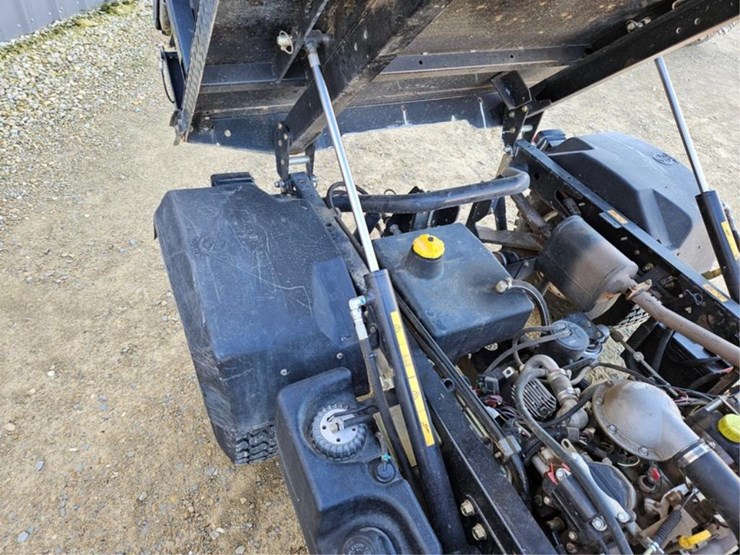 #3047-•-toro-workman-hdx-turf-truck-image-16