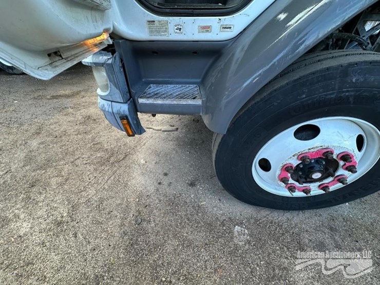 kenworth-k370-image-12