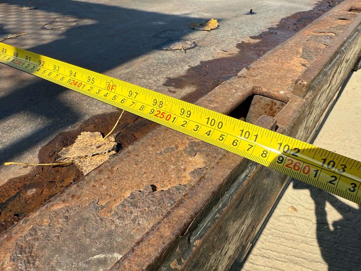 2006-sterling-rollback-truck,-101"x27'-bed,-winch,-automatic-transmission,-388k-miles,-11r22.5-tires-image-31