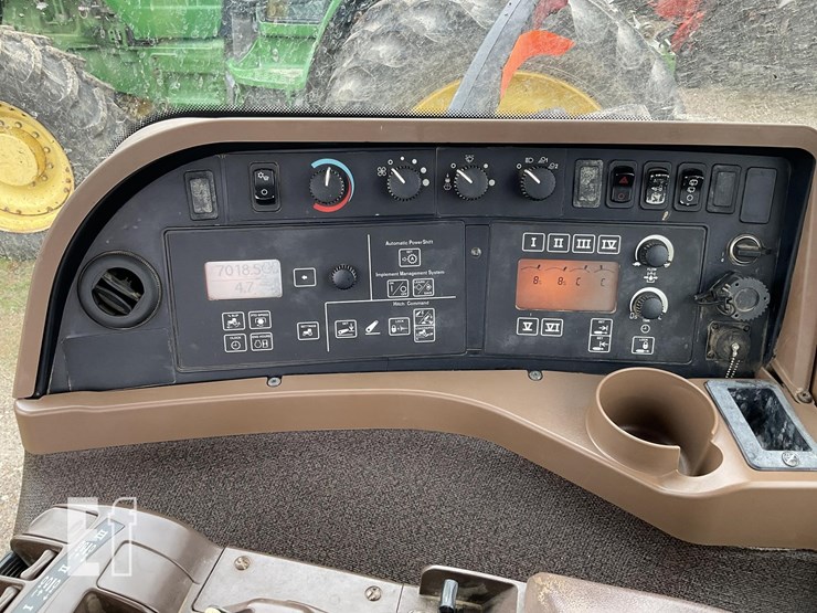 john-deere-8230-image-9