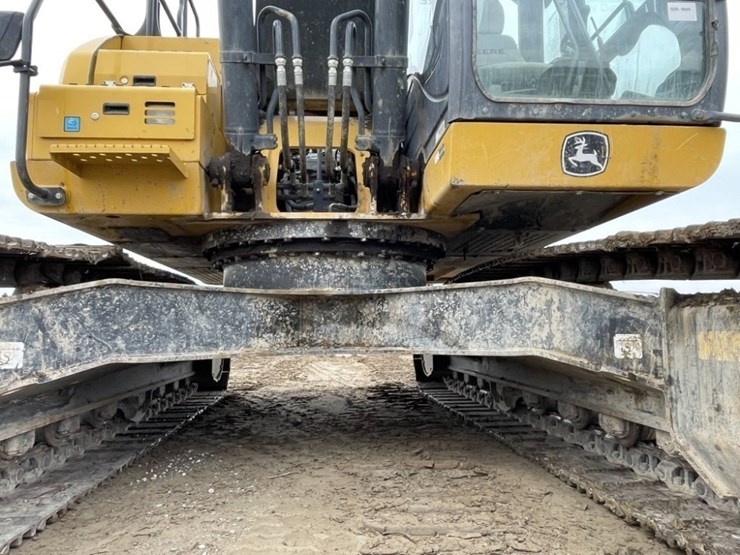 deere-210g-lc-image-24