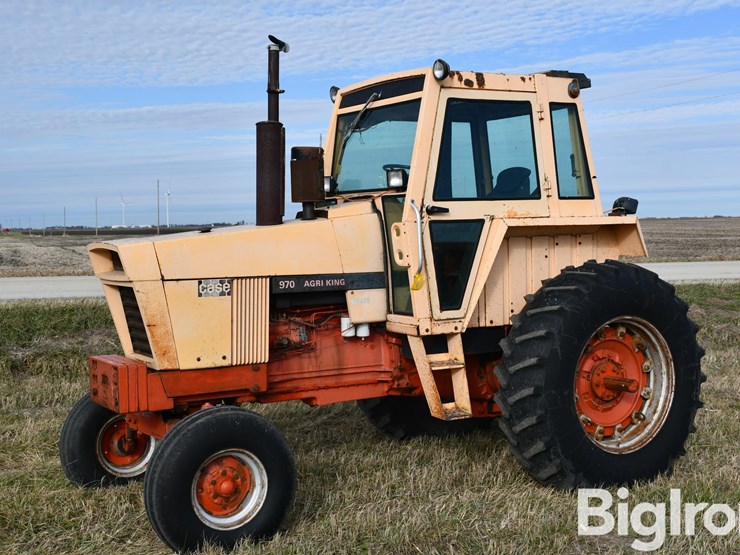 1970-case-970-2wd-tractor-image-1