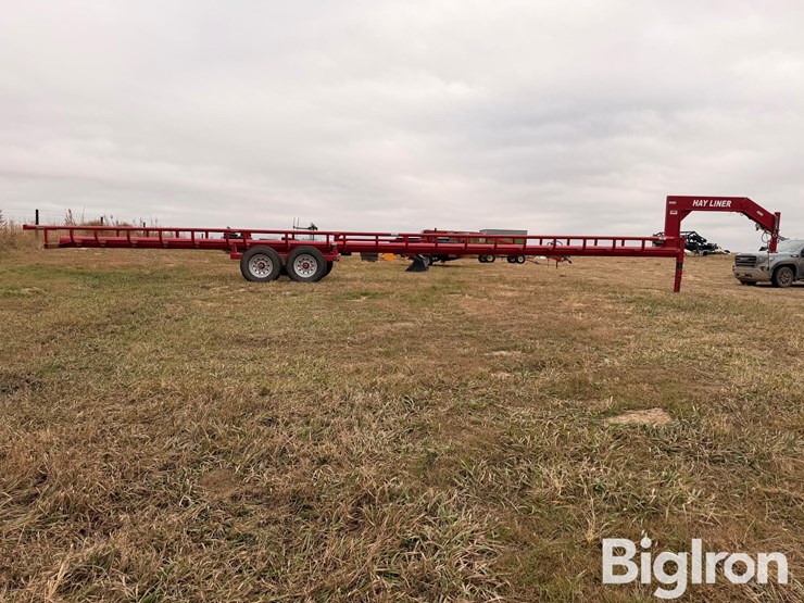 2023-hayliner-42gn-8-bale-dump-wagon-image-4