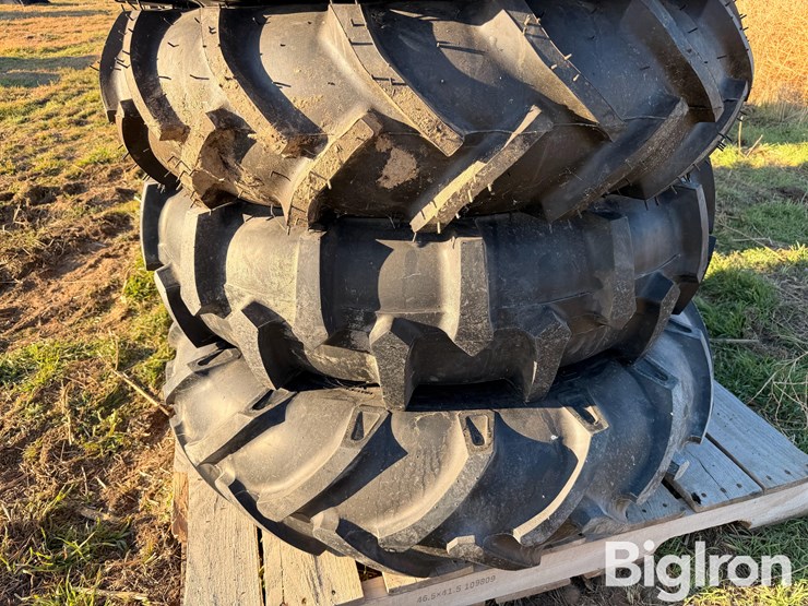 11.2-24-pivot-tires-on-8-bolt-rims-image-7