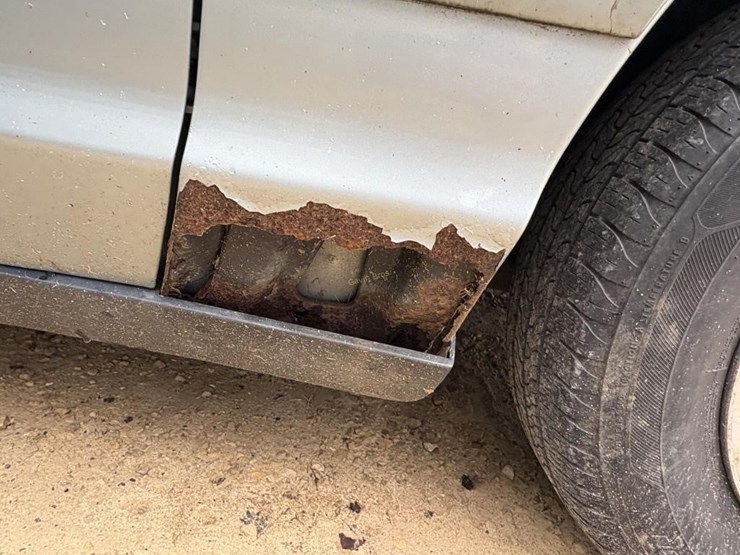 1995-ford-crown-victoria-lx-car-image-6