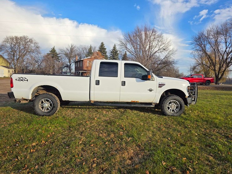 2008-ford-f350-image-8
