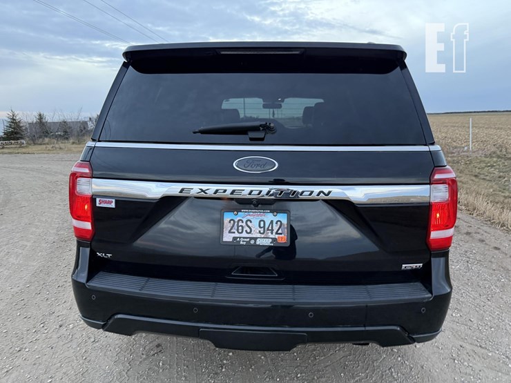 2019-ford-expedition-xlt-image-18