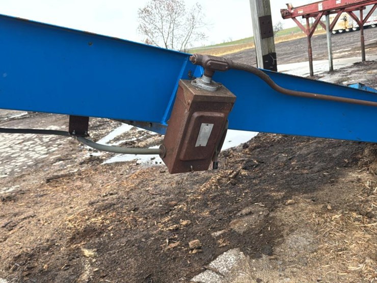 #108-•-patz-barn-sweep-image-10