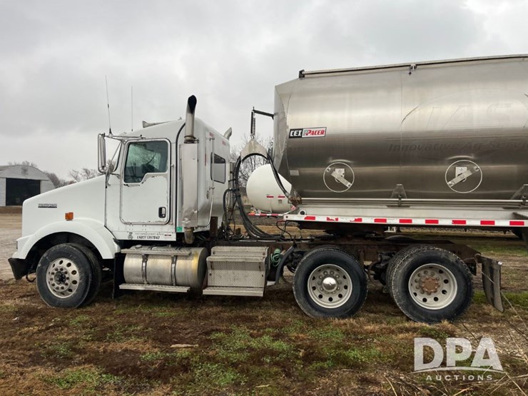 2005-kenworth-t800-image-9