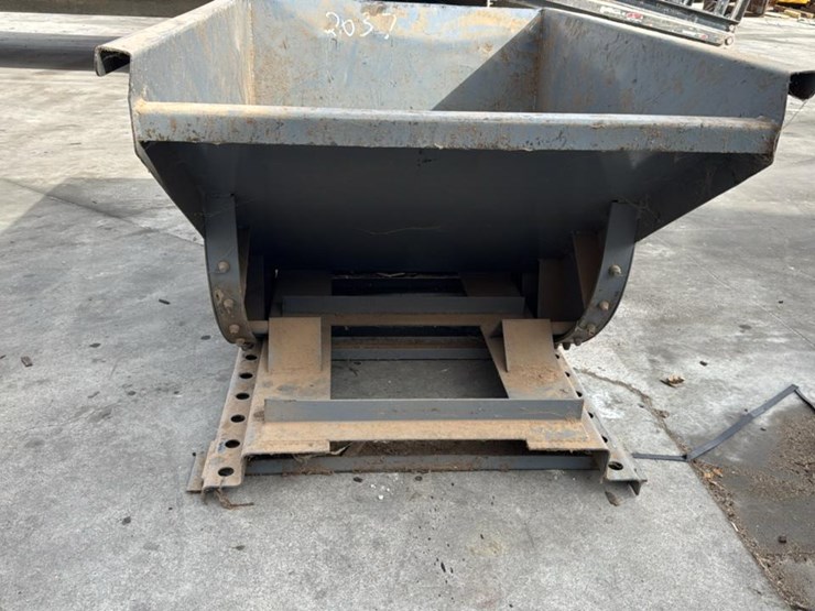 #191-•-self-dumping-hopper-image-4