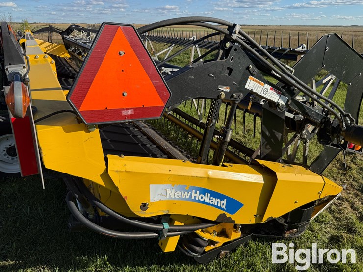 new-holland-88c-image-19