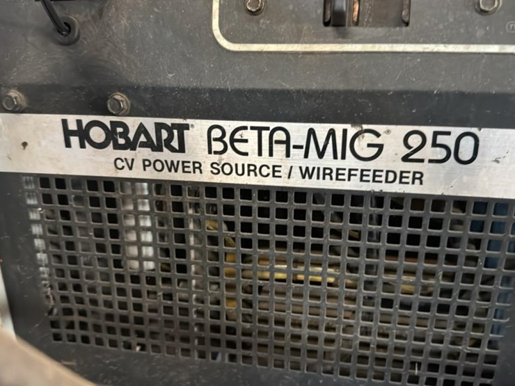 #154-•-mig-welder*-image-5