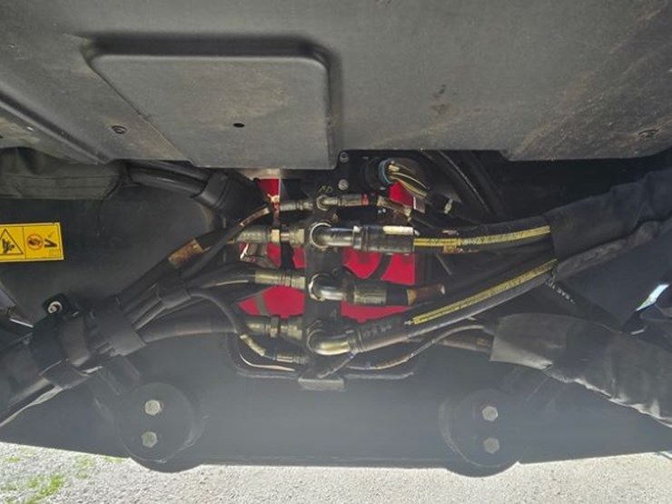 miller-nitro-7310-image-39