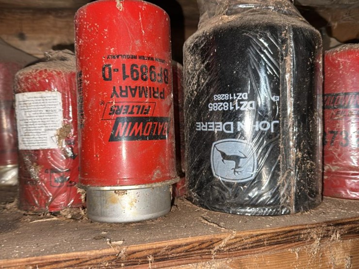 #187-•-oil,-air,-and-fuel-filters-image-4