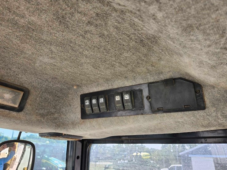 1997-caterpillar-416c-image-28