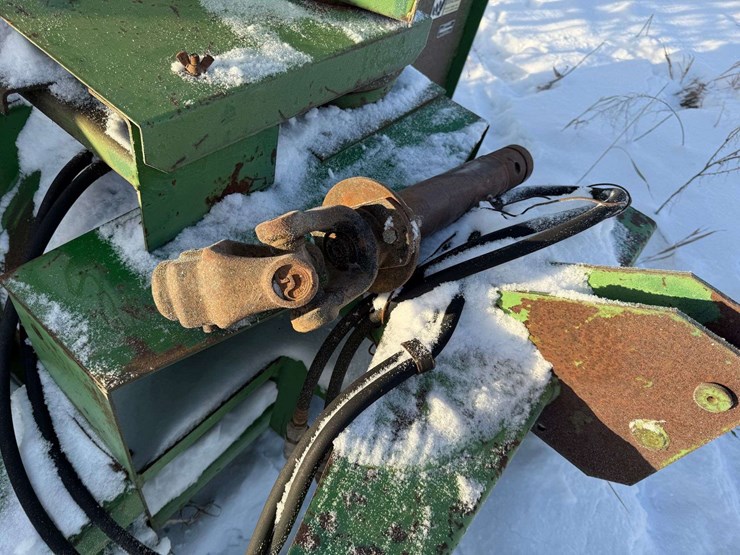 john-deere-686-image-10