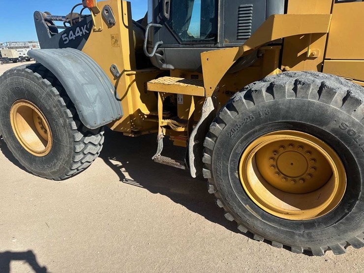 deere-544k-image-6