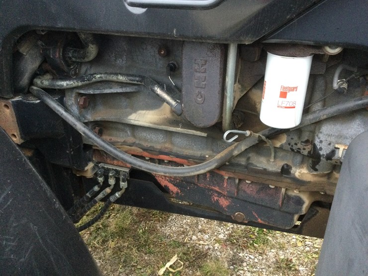 new-holland-190-image-6