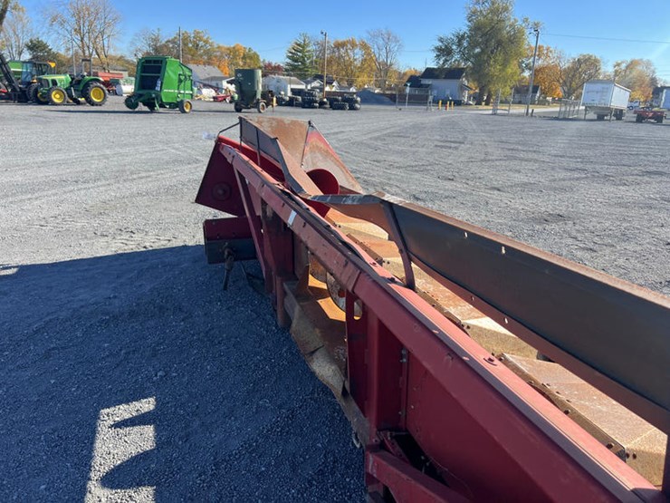 case-ih-1064-image-13