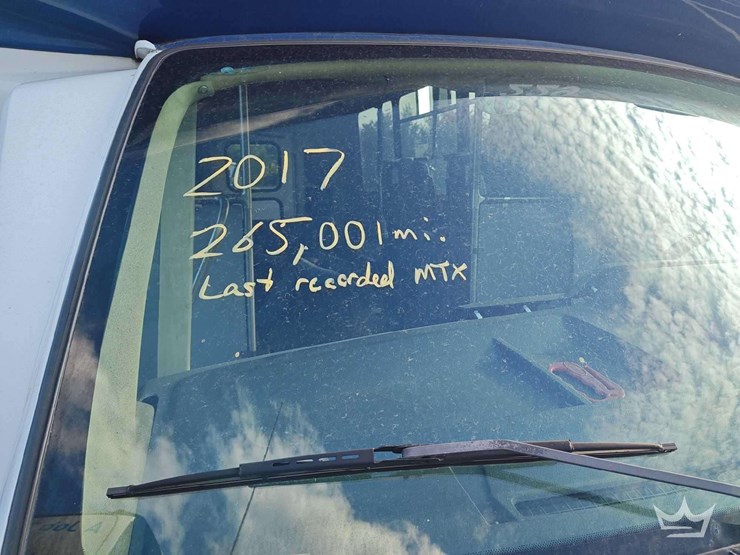 2017-ford-e450-image-8