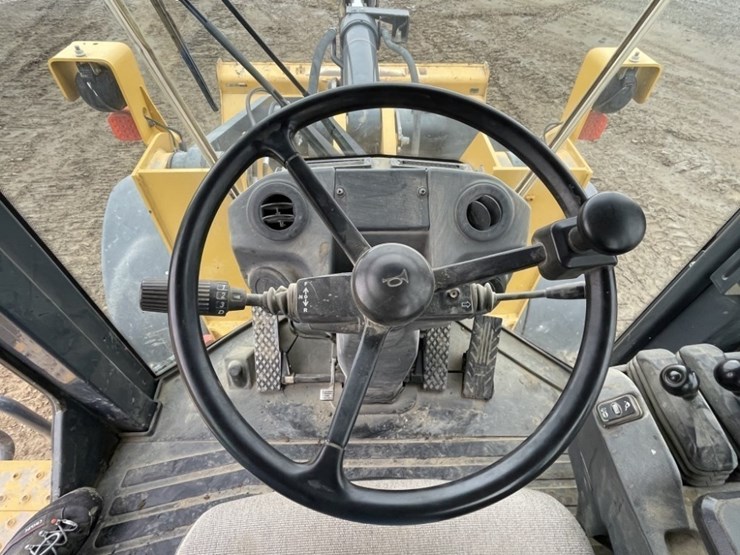 deere-624k-image-28