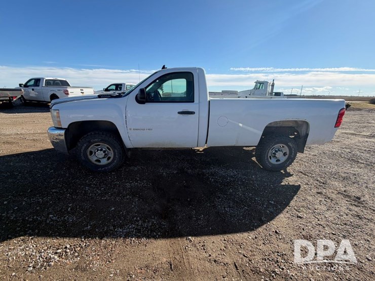 chevrolet-2500hd-image-17