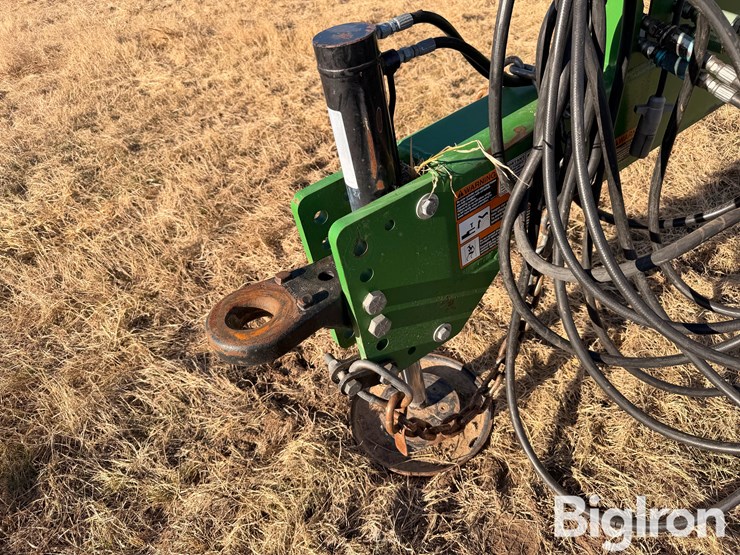 2022-john-deere-2680h-image-9