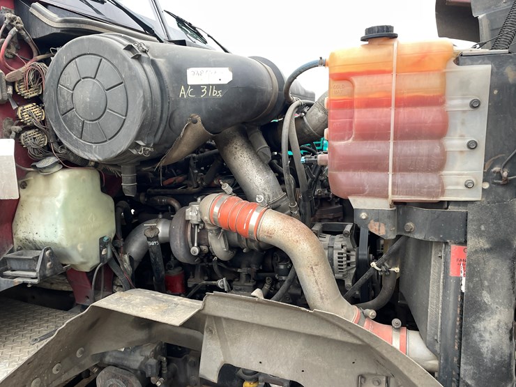 #1130-•-2005-international-5500i-6x4-dump-truck-(has-mn-title)-image-14