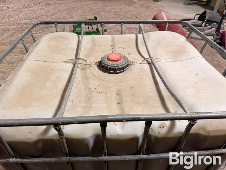 agco-multiguard-sae-15w-40-oil-tote-image-7